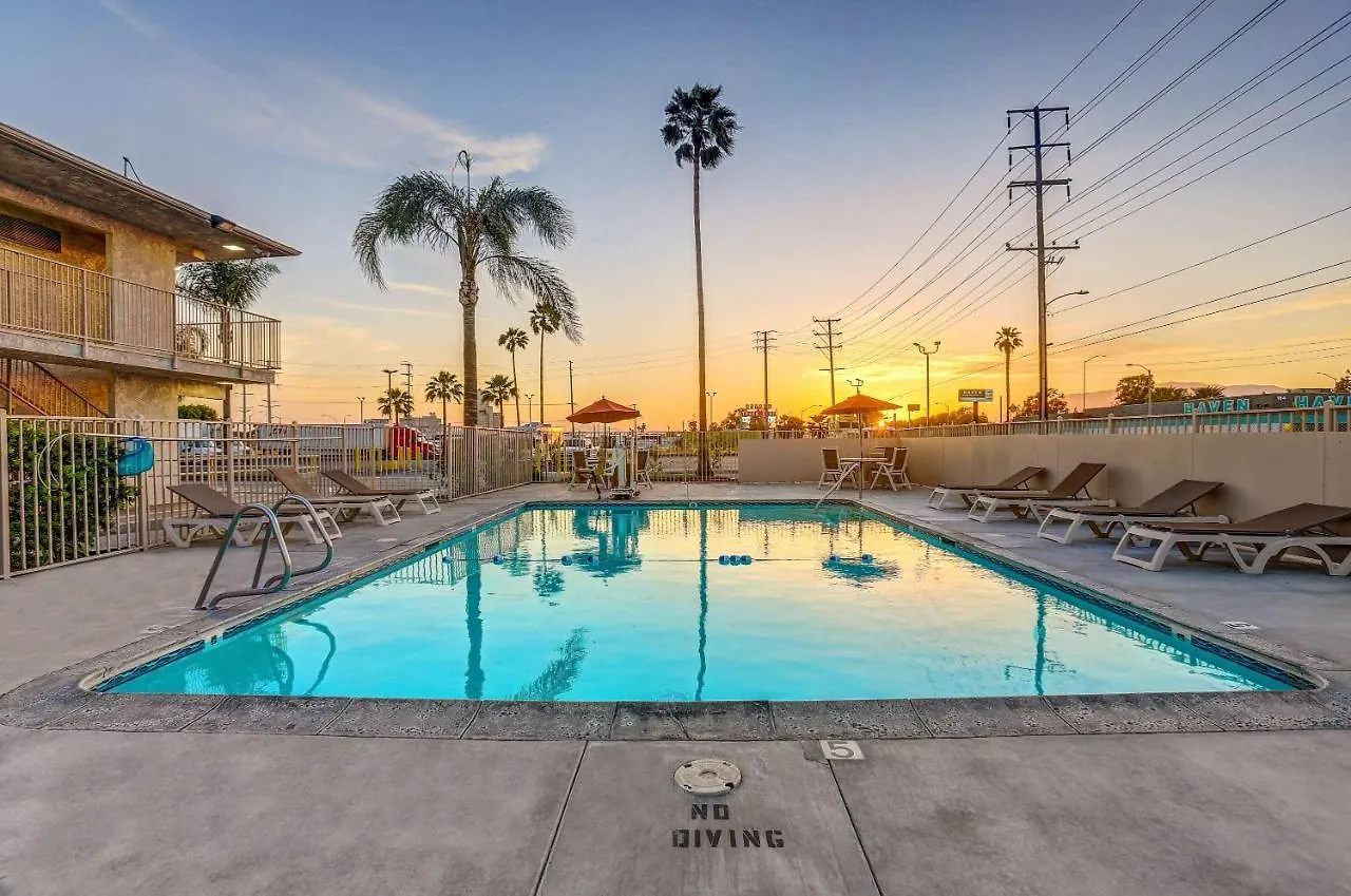Hotel Motel 6-San Bernardino, Ca - South